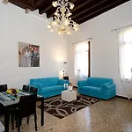 شقة Ca Sant'angelo *