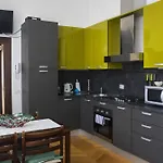 公寓 查圣天使酒店 *