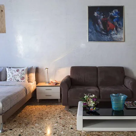 Appartamento Cà Sant'angelo *