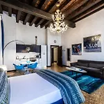 Ca Sant'angelo Apartment Venedig